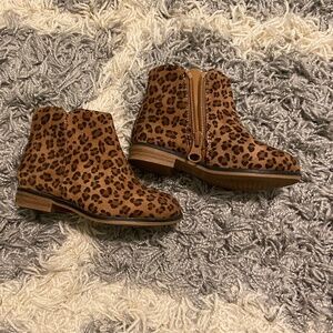 Cat and jack leopard print boots